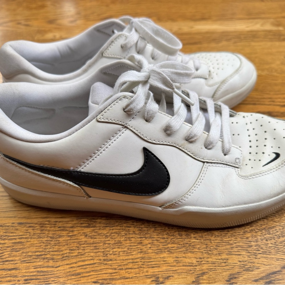 Nike Classic White and Black Sneakers